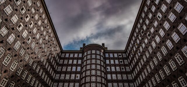 Hvordan rengøring af kontor kan booste arbejdsmiljøet